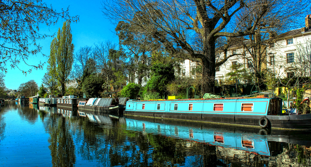 London's Little Venice - how do you self-isolate on a houseboat? (Alessandro Ricardo Bentivoglio Uva)